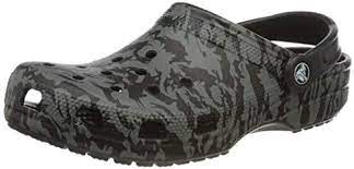 See more ideas about crocs, crocs shoes, crocs crocband. Crocs Unisex Adult S Classic Printed Camo Clog Black Black 001 7 41 42 Eu Buy Online At Best Price In Uae Amazon Ae