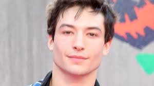 Karlie Kloss debuts second pregnancy at Met Gala