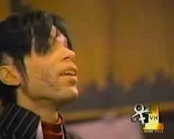 People say I'm wearing heels because I'm short. I wear heels because the  women like 'em.” 🕊️ Lori Elle, Robia LaMorte (aka Diamond + Pearl) & Robin  Power are asked 'Why do