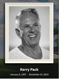 Keri Pack's Instagram, Twitter & Facebook