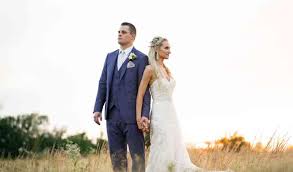 Maybe you would like to learn more about one of these? Kansas City Wedding Photographers Reviews For 323 Mo Photographers