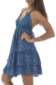 Viscose fluide imprimée allover motifs différents selon les coloris. Robe Courte Fluide Dos Nu Avec Bretelles A Nouer Et Volants Ciara