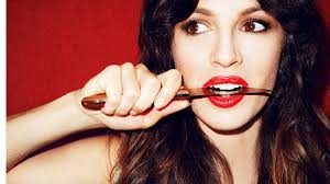 Natalia avelon is a german actress and singer of polish descent. Film Star Natalia Avelon So Krass Ist Ihr Erstes Musikvideo Bild Promis Scoopnest
