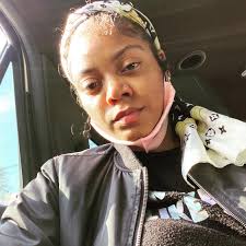 ♢♧ . . . . . . Ten Unknown Facts About #tesla Founding: Tesla was founded  in 2003 by engineers Martin Eberhard and Marc Tarpenning, not Elon Musk.  Musk joined the company