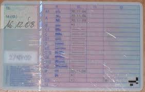 Warum gibt es die machst du beispielsweise mit 16 den führerschein der klasse a1 und bestehst nach der erfolgreich fahrerflucht: Probezeit Von Fuhrerscheinerweiterungen