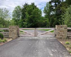 Browse belgard's concrete paver walkway design ideas for inspiration for your next project. Driveway Gates Finelli Ironworks