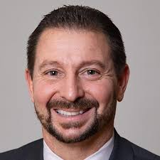 Amazon.com: STEM Century: It Takes a Village to Raise a 21st Century  Graduate (STEM Century: It Takes a Village to Raise a 21st-Century  Graduate) eBook : 21stCentEd, Lindsay, Marlon, Atiba-Weza, Dr. Fadhilika,