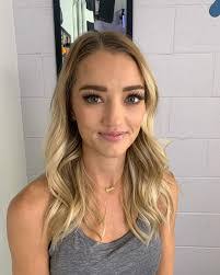 Jaclyn Freeman's Instagram, Twitter & Facebook