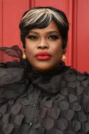 Conversations with Nora Bonds