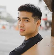 Asian movie. Mid 2000s. A blonde lady is investigating what happened to a  female Asian worker named Shin Wu (?). We see later in the movie that the  boss lady killed Shin