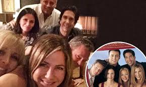 Последние твиты от friends (@friendstv). Friends Cast S Epic Reunion Took A Lot Of Planning And Was Filled With Lots Of Laughs And Hugs Daily Mail Online