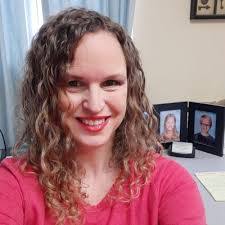 Yvette Marchetti's Instagram, Twitter & Facebook