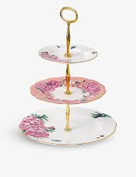 The royal albert 100 years collection was launched in 2006 and celebrates over a century of outstanding design and floral heritage. Royal Albert Selfridges