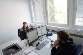 Ich brauche ein einzelzimmer mit halbpension. E Mail Statt Anruf Vom Gesundheitsamt N Land