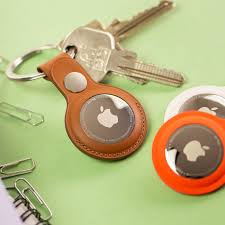 Wollt ihr noch einen zusätzlichen schlüsselanhänger oder eine schlaufe, dann verlangt apple mindestens 39 euro. Apple Airtag Im Test Das Konnen Die Neuen Tracker Von Apple Nextpit