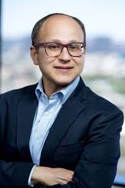 Our Team — SourceFriend