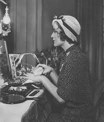 Yesterdaysprint Actress Peggy Wood In Her Palace Theatre Dressing Room 1932 Actresses Palace Air Hostess Uniform