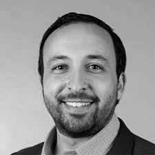 Volunteer 40 Under 40