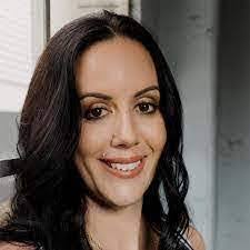 Alicia Garske's Instagram, Twitter & Facebook