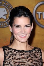 Angie harmon 编辑类照片. 图片包括有旅馆, 有益于, 行业, 研究, 贝弗利, 妇女, 第五- 22228076