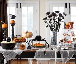 Haute Halloween Style Davis Life Magazine Halloween Party Table Halloween Table Centerpieces Halloween Buffet