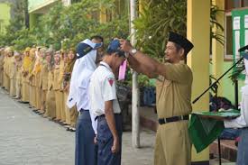 Yang membedakan dengan pecel dari daerah lain seperti madiun/ponorogo adalah karakter sambal. Smk N 2 Ponorogo Website Resmi