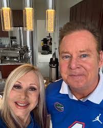 Lisa Cocuzza's Instagram, Twitter & Facebook