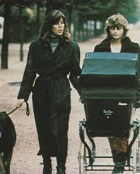 Mit einem interview, das stephanie von monaco der monegassischen zeitung monaco matin gegeben hat, hat sich die schwester von fürst albert ii. Carolinedemonaco Hashtag On Instagram Photos And Videos Princess Caroline Of Monaco Princess Caroline Caroline Of Monaco