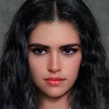 Raihana Rossi by Raluca-Sabina