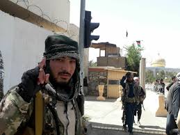 Aug 15, 2021 · el talibán llega a kabul; Intad0neulokmm