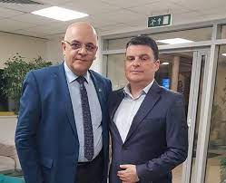 Jurnalistul radu tudor reacţionează după ce în spaţiul public a apărut un medic român care susţine că ar fi vindecat 1.000 de bolnavi de covid cu o schemă proprie de tratament, ieftin şi bun. Jigniri Aduse Romanilor De Moderatorul Antena 3 Radu Tudor Universul È™tirilor