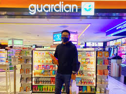 Kuala terengganu's sultan mahmud airport (tgg) has around half a dozen flights per day to kuala lumpur (1 hour) on malaysia airlines and airasia. Happy 53rd Anniversary Guardian Malaysia And New Concept Store Launching Journey Of Kitkat Nelfei