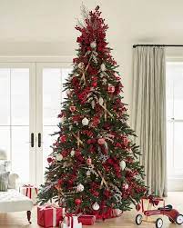 I shop for old christmas trees at yard sales that have seen better days and use the branches as greenery. 30 Inexpensive Christmas Tree Decorating Ideas Christmasdecor Christmasdecorideas Christmas Christbaumschmuck Weihnachtsdekoration Rustikale Weihnachtsbaume
