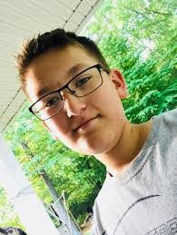 Kurt Dinger's Instagram, Twitter & Facebook