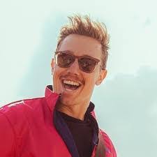 Mallory Bass's Instagram, Twitter & Facebook