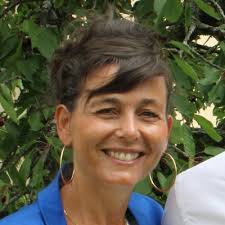 J'ai le plaisir de vous annoncer que j'ai rejoint Väderstad France en tant  que chargée de communication. 🌾 Un grand merci à Anne Duyck et Francois  Doisy pour leur confiance. J'ai hâte