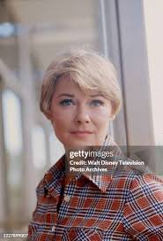 669 Hope Lang Photos & High Res Pictures