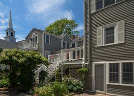 Old Harbor Inn Rear View In 2020 Beautiful Homes Inn Old Things