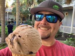 SUNDAE FUNDAY at Toucan...