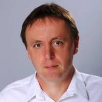 50+ perfiles de «Lach»