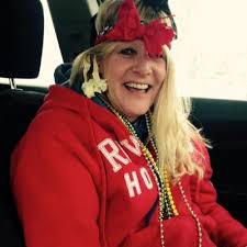 Donna Santi's Instagram, Twitter & Facebook