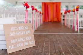 Dank seiner malerischen lage bietet das hotel gut hohenholz außerdem den idealen rahmen für hochzeiten und andere feierlichkeiten. Farbenfrohe Hochzeit Auf Gut Hohenholz Von Hanna Witte Lieschen Heiratet