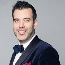 Hej, min vän söker ett rum att hyra i 6 månader i Malmö. Hör av er ! Mvh