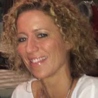 Julia Marks Email & Phone Number