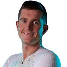 Julie Marano's Instagram, Twitter & Facebook