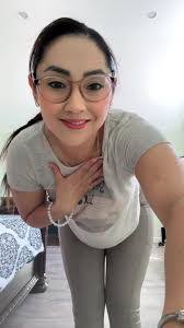 Ana Ronquillo's Instagram, Twitter & Facebook