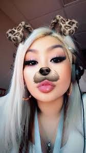 Tina Hogsett's Instagram, Twitter & Facebook