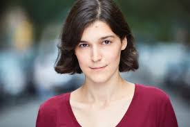 Side Hustle Spotlight: The Actor Who Finds People Dream Jobs While Pursuing  Her Own