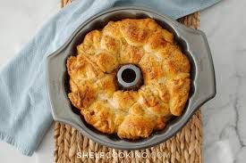 The Ultimate Overnight Gluten Free Monkey Bread - Let Them Eat Gluten Free  Cake