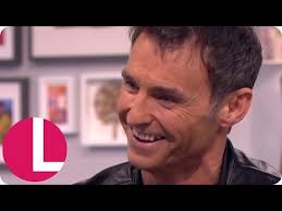 When we got back together in 2004, i came back as a solo artist, not just to be in wet wet wet, he says. Marti Pellow Follow You Follow Me K Pop Lyrics Song